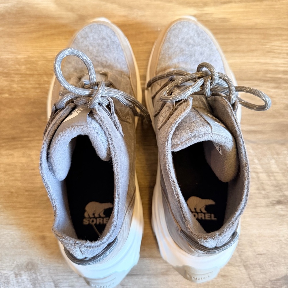 Sorel Kinetic Caribou waterproof sneaker-boots suede upper - Picture 7 of 12